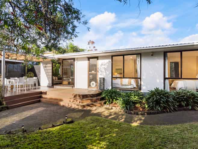11a Viewland Avenue, Onehunga