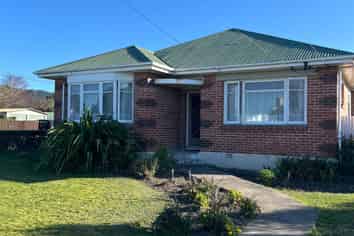 42 Harris Street, Waimate