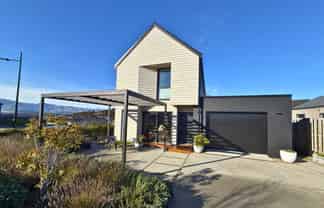 21 Rocklands Court, Wanaka
