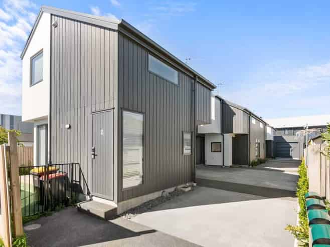 3/58 Division Street, Riccarton