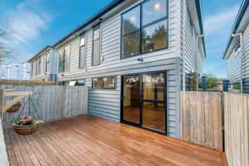 4/2 Donnell Avenue, Favona