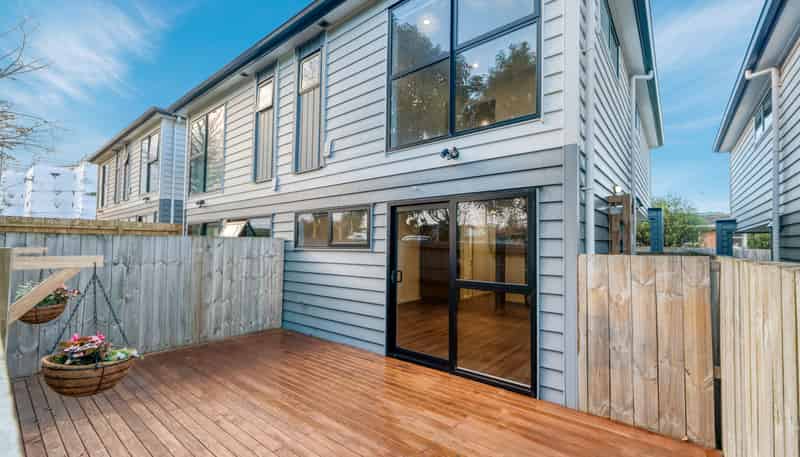 4/2 Donnell Avenue, Favona