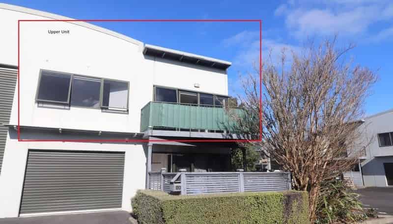 18 Airborne Road, Rosedale