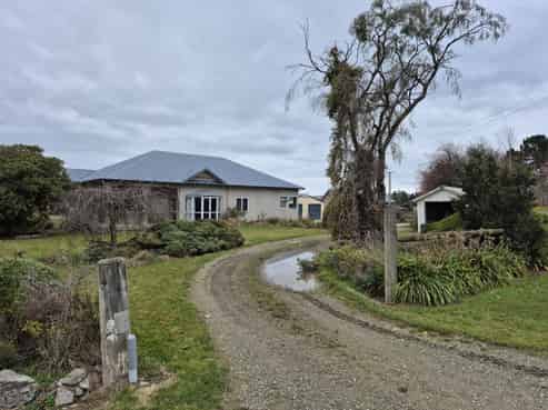901 Wilden Runs Road, Wilden