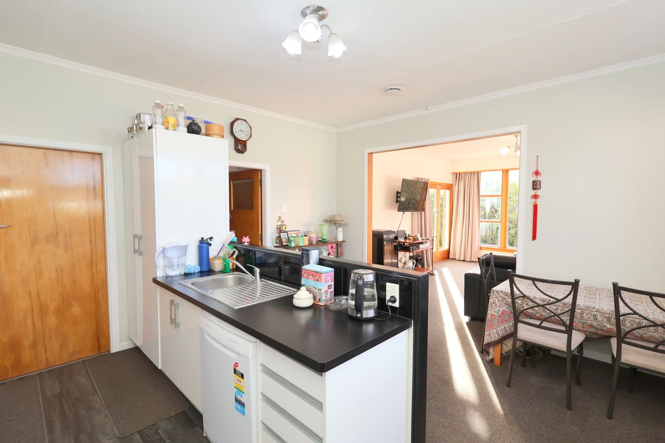Solid Brick Family Home with Potential - Meer