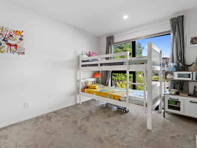 9 Paina Crescent, Massey