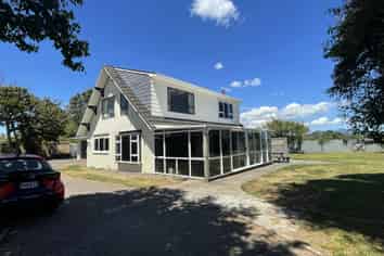 296B Mangorei Road, Merrilands