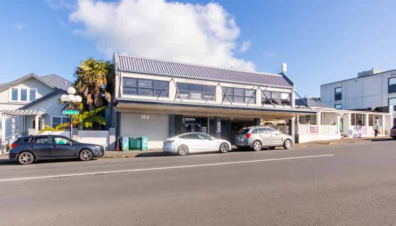 Suites/184 Hinemoa Street, Birkenhead