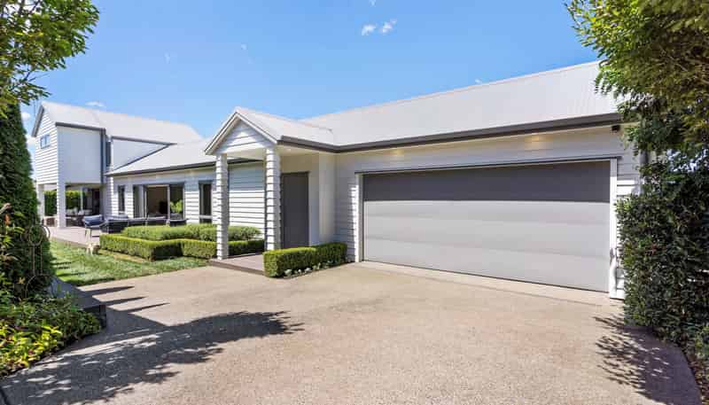 15 Knoll Rise, Pukekohe
