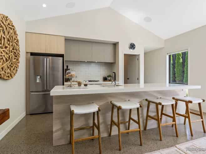 15 Knoll Rise, Pukekohe