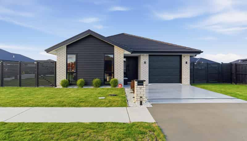 12 Collisson Street, Leeston
