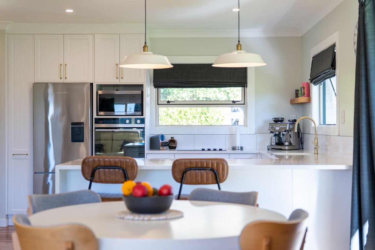 Country Charm, Modern Comfort, Endless Space - Więcej
