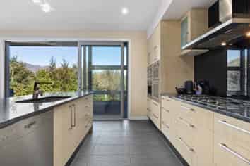 7 Tall Tree Lane, Glenorchy