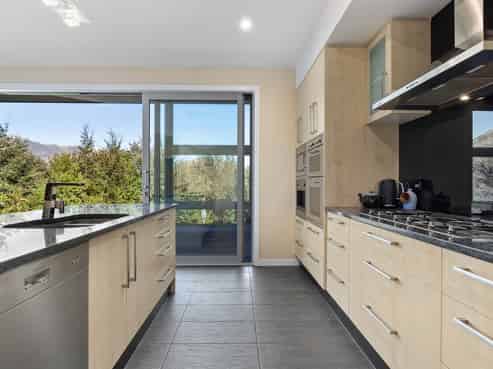 7 Tall Tree Lane, Glenorchy