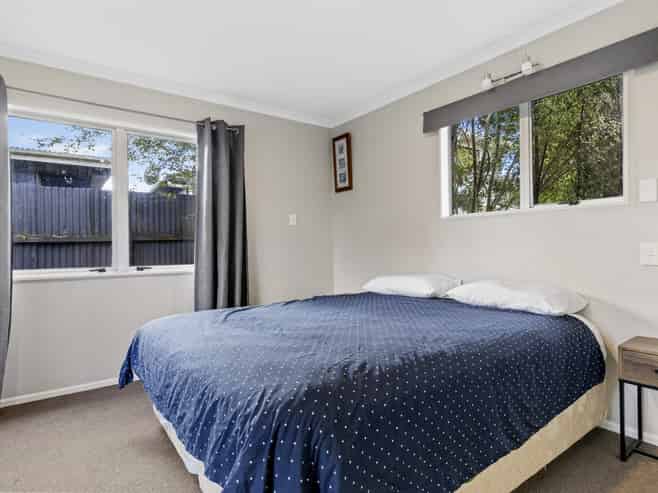 1/2 Laughton Street, Taupo