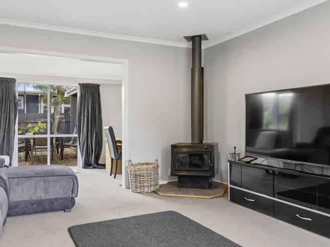 1/2 Laughton Street, Taupo
