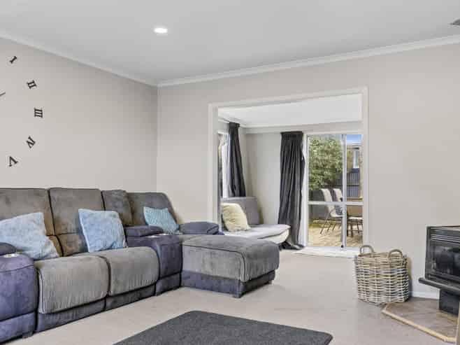 1/2 Laughton Street, Taupo