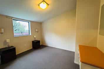 6B Munro Place , Westport