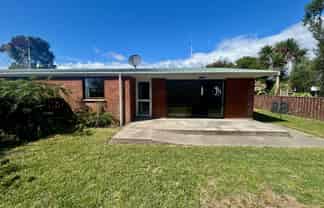 6B Munro Place , Westport