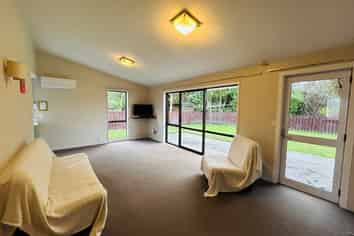 6B Munro Place , Westport