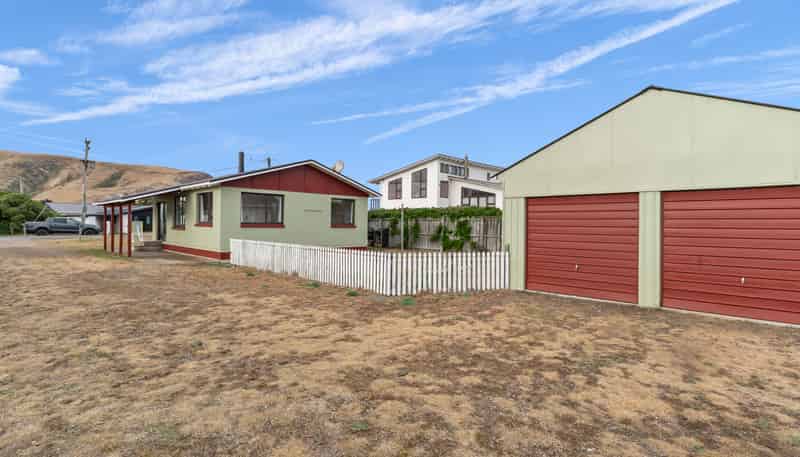 13 Lake Terrace Road, Birdlings Flat