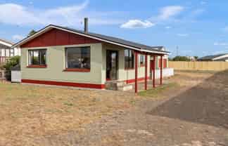 13 Lake Terrace Road, Birdlings Flat