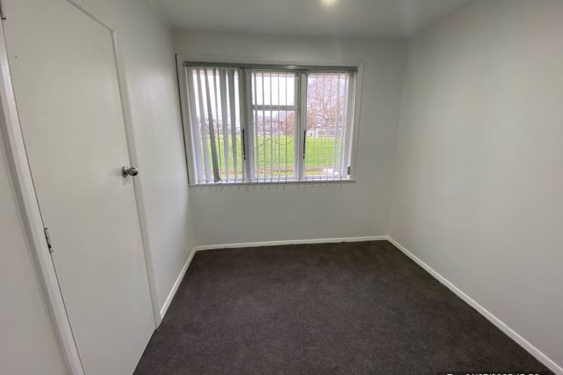 Spacious Renovated Family Home in the Heart of Papakura - Ansicht 5
