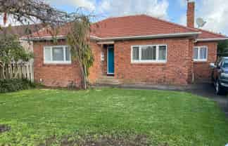 34 Hazelmere Road, Sandringham