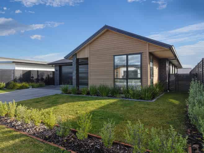 10 Tatahi Street, Wharewaka