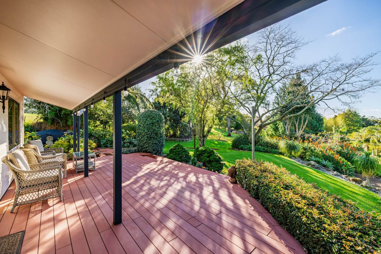 An Enchanting Estate With Supplementary Income - Ansicht 2