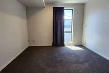 3/1022 Colombo St, Saint Albans