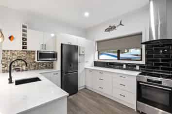 72 Moeraki Road, Maoribank
