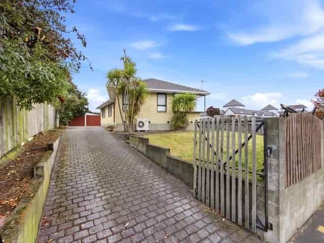 78 Aldwins Road, Phillipstown