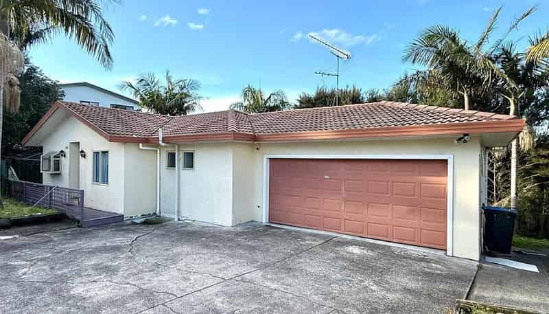 33A Whittle Place, New Windsor