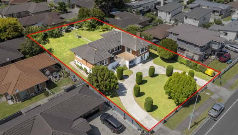 100 Palmers Road, Clendon Park