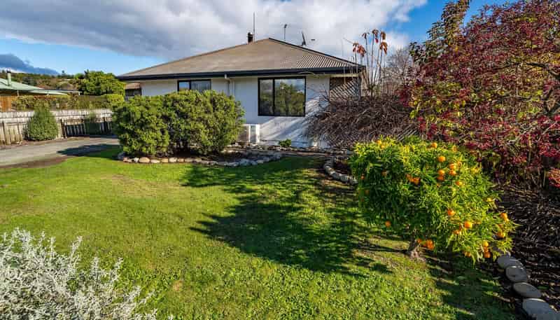 17D Martin Avenue, WAKEFIELD