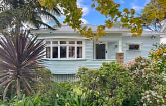 7 Burnside Avenue, Mount Albert
