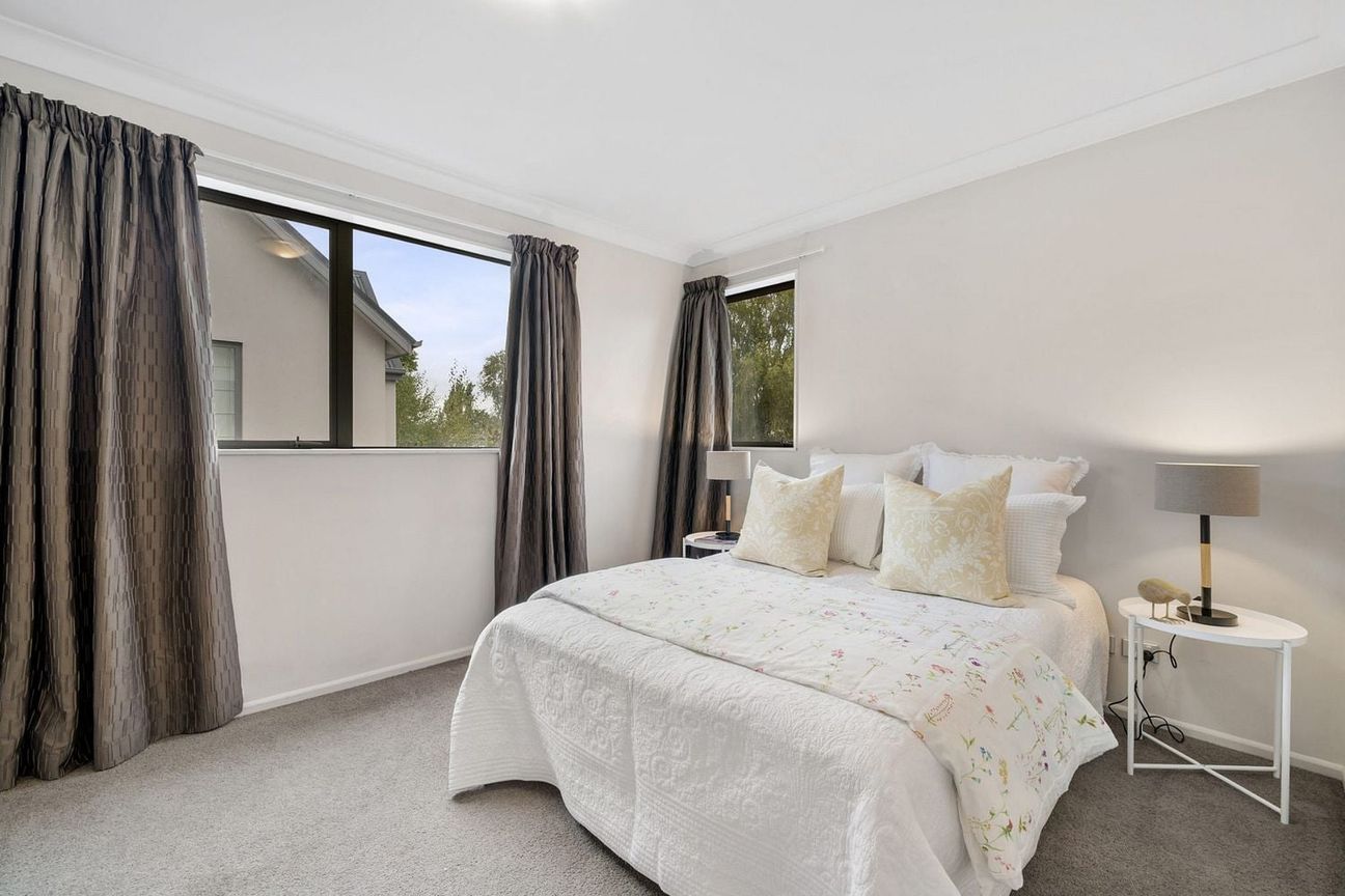 Modern 3-Bedroom Townhouse Near CBD & Te Kaha Stad - Widok 6