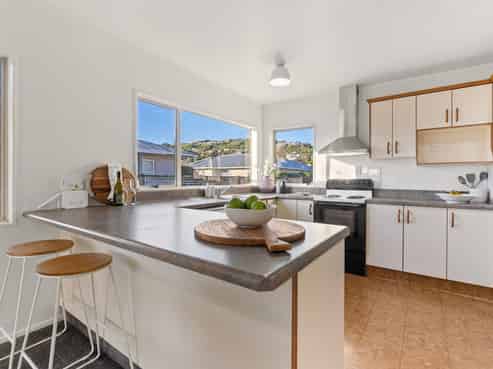 248E Annesbrook Drive, Wakatu
