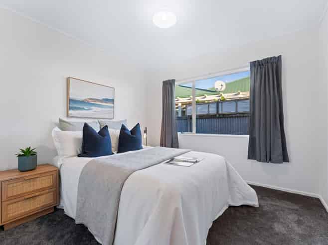 248E Annesbrook Drive, Wakatu