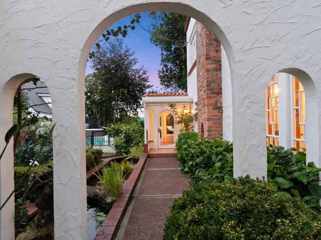 44D Mountain Road, Epsom