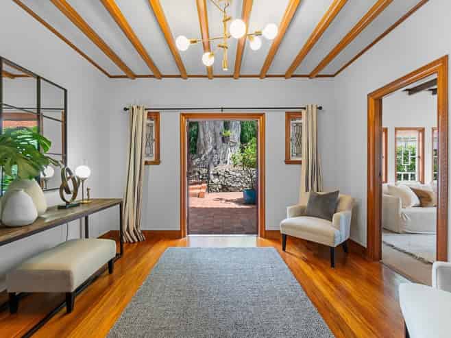 44D Mountain Road, Epsom