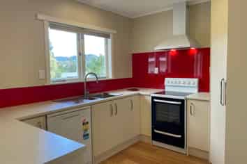 6 McMillian Avenue, Kamo