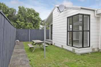 183B The Parade, Island Bay