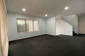 208 Botany Road, Botany Downs