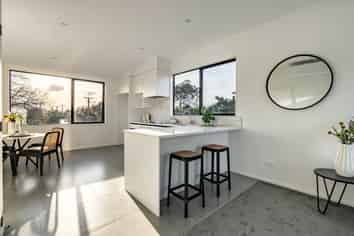 36 Oakley Avenue, Waterview