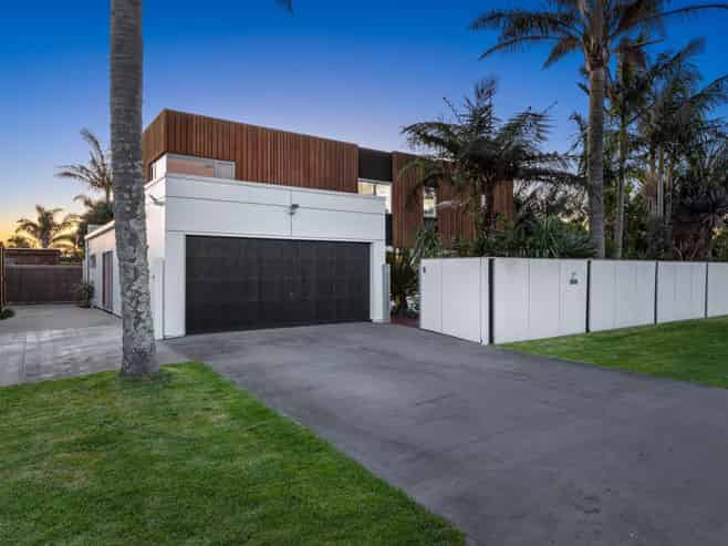 2b Marie Avenue, Red Beach
