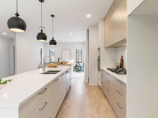6 Tagish Way, Orewa