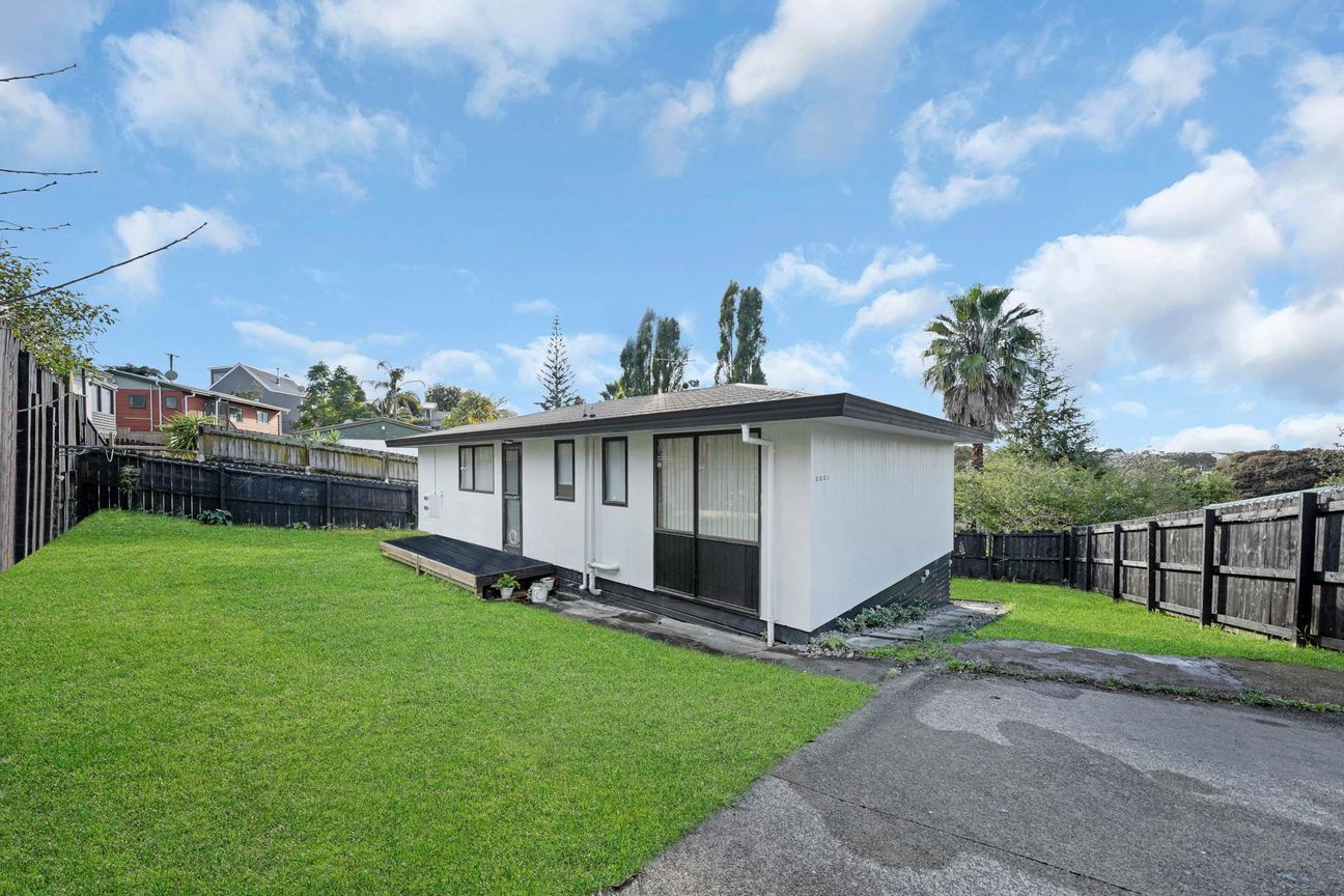 FREE STANDING HOME WITH SPACIOUS OUTDOORS - Ansicht 2