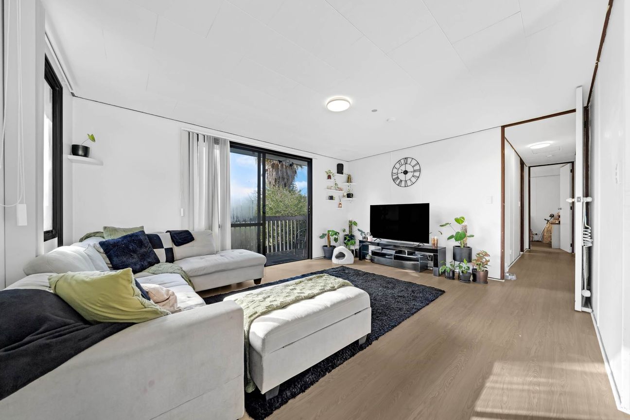 FREE STANDING HOME WITH SPACIOUS OUTDOORS - Ansicht 4
